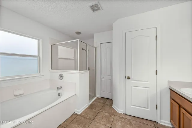 $325,000 | 171 Sanwick Drive, Jacksonville, FL 32218