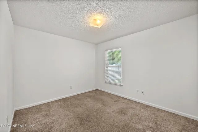 $325,000 | 171 Sanwick Drive, Jacksonville, FL 32218