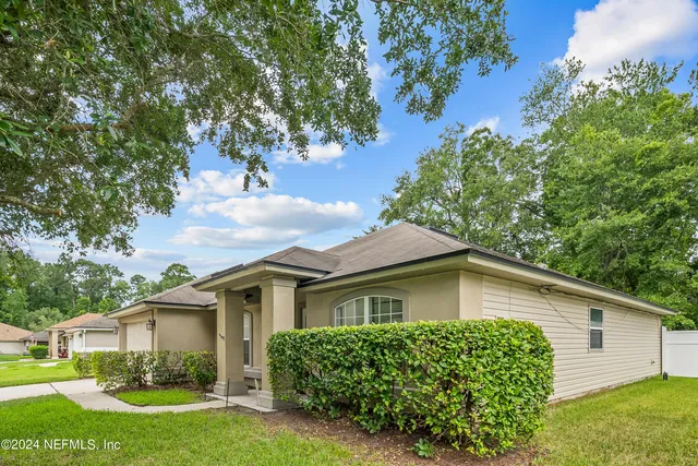 $325,000 | 171 Sanwick Drive, Jacksonville, FL 32218
