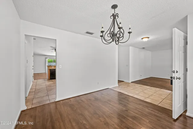 $325,000 | 171 Sanwick Drive, Jacksonville, FL 32218