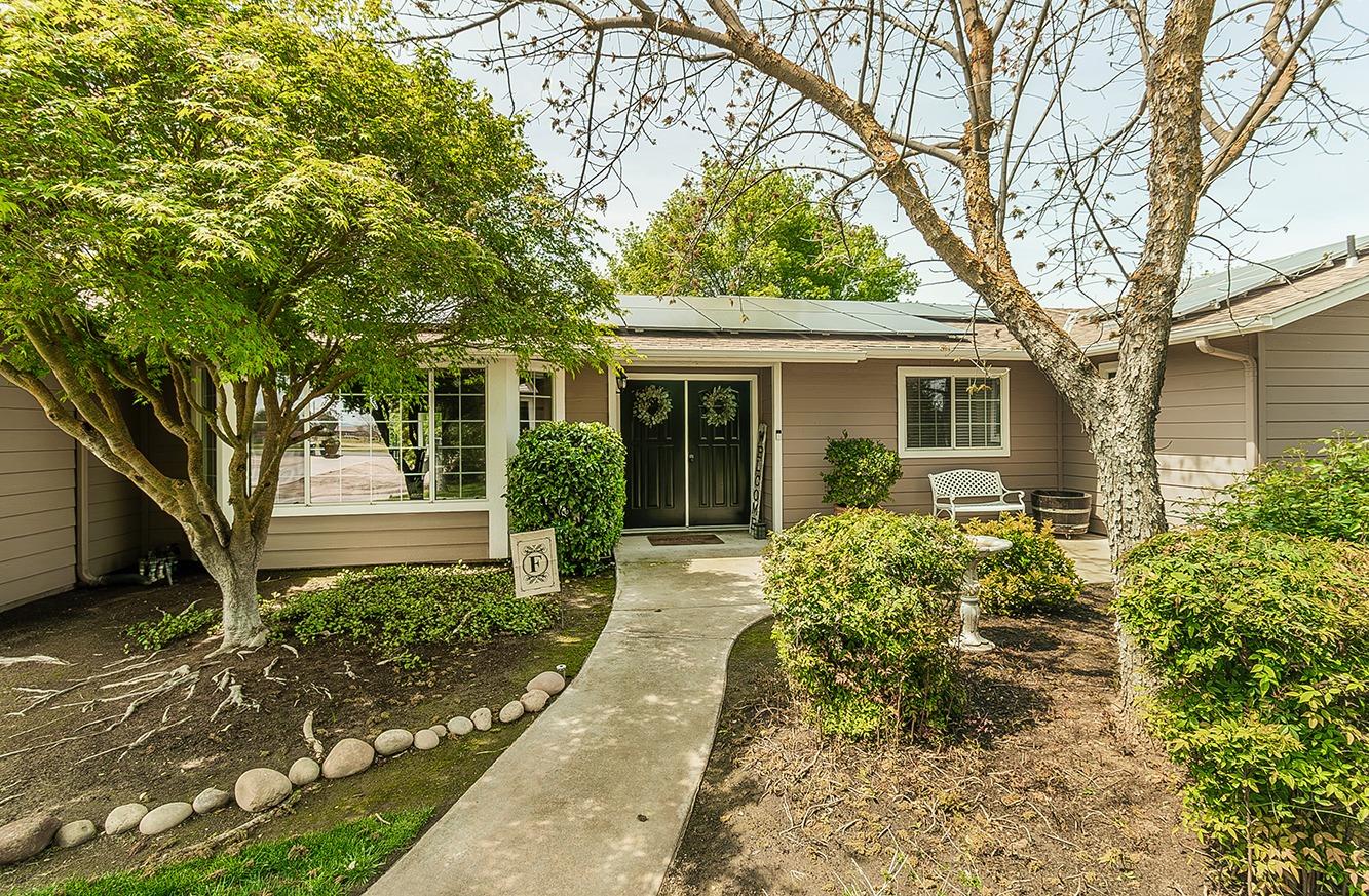 16526 Paula Road Madera, CA 93636 - Photo 2 of 79 Gallery Image 2