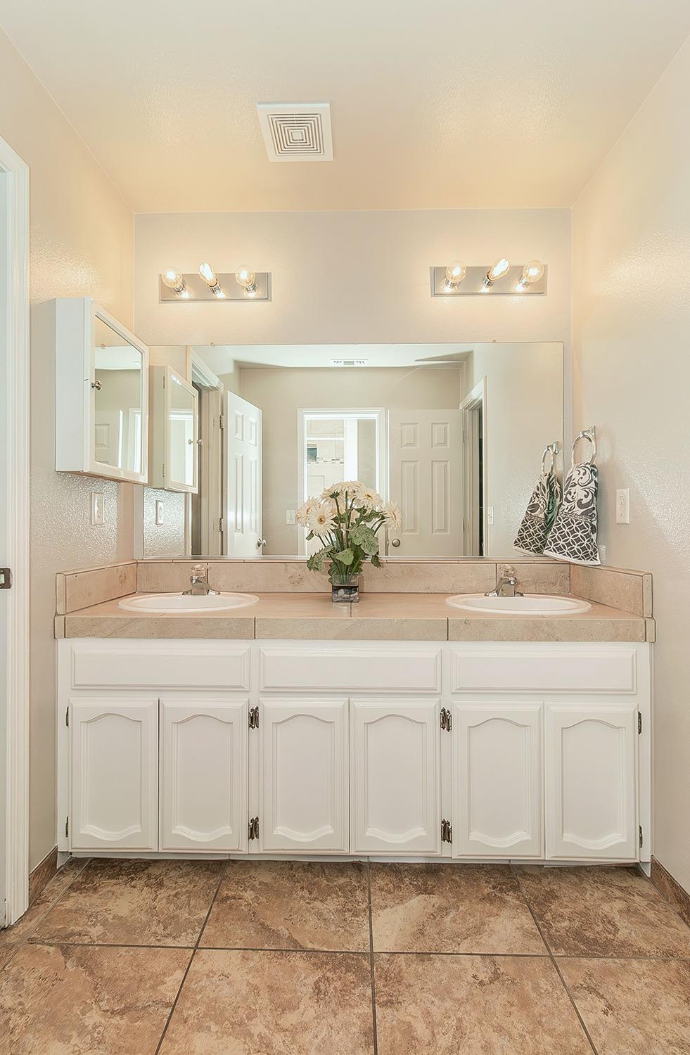 16526 Paula Road Madera, CA 93636 - Photo 32 of 79 Gallery Image 32