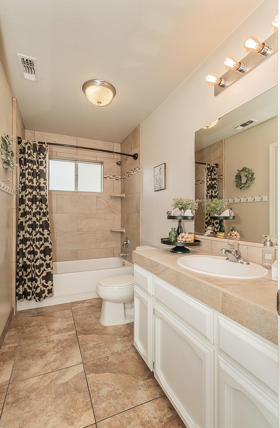 16526 Paula Road Madera, CA 93636 - Photo 38 of 79 Gallery Image 38