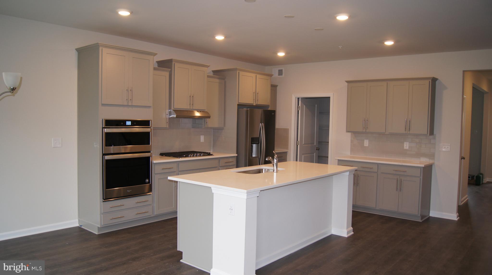 586 Friendship Road Westminster, MD 21157 - Photo 5 of 25 Gallery Image 5