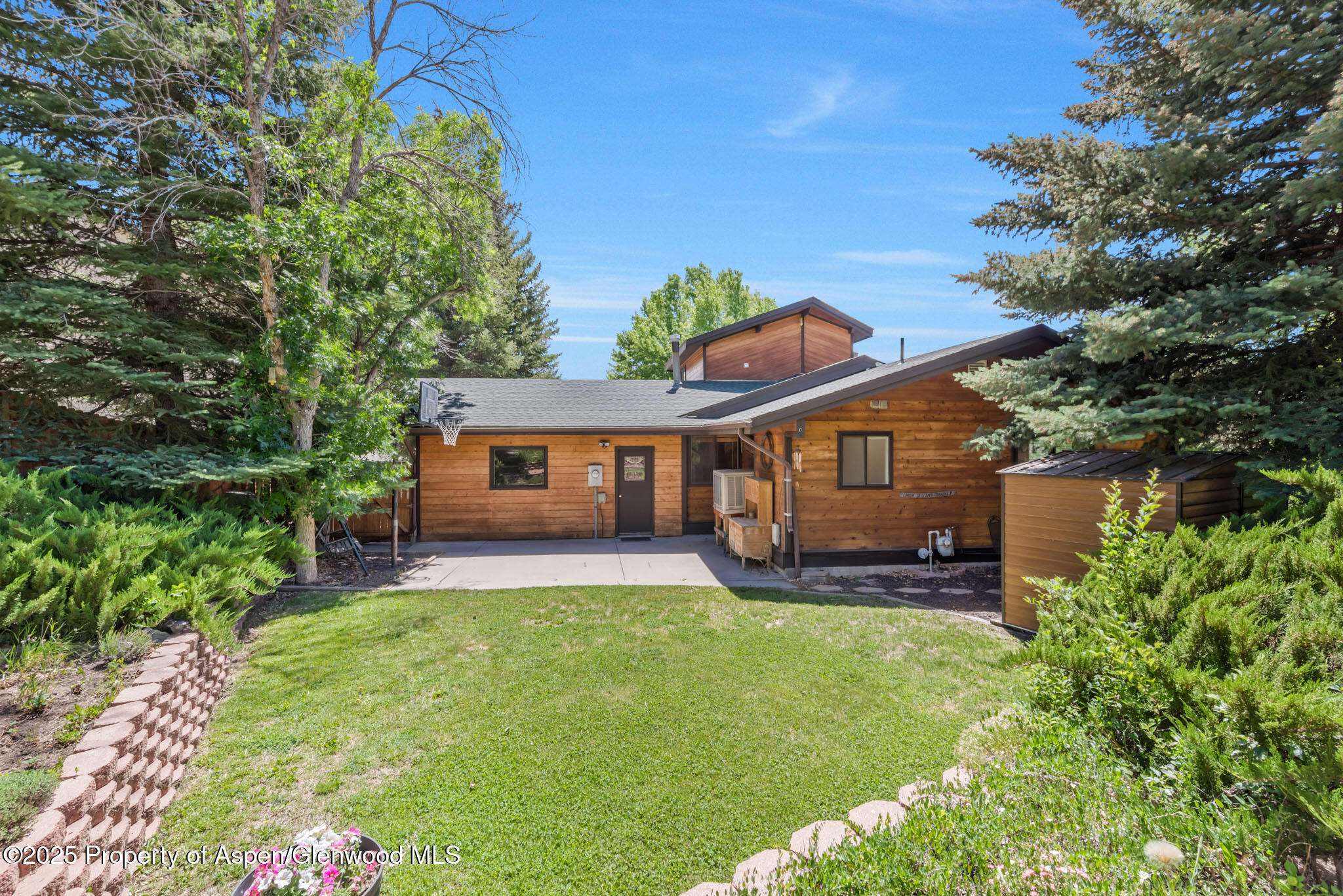 922 Steele Court Craig, CO 81625 - Photo 98 of 115 front view of a house with a yard