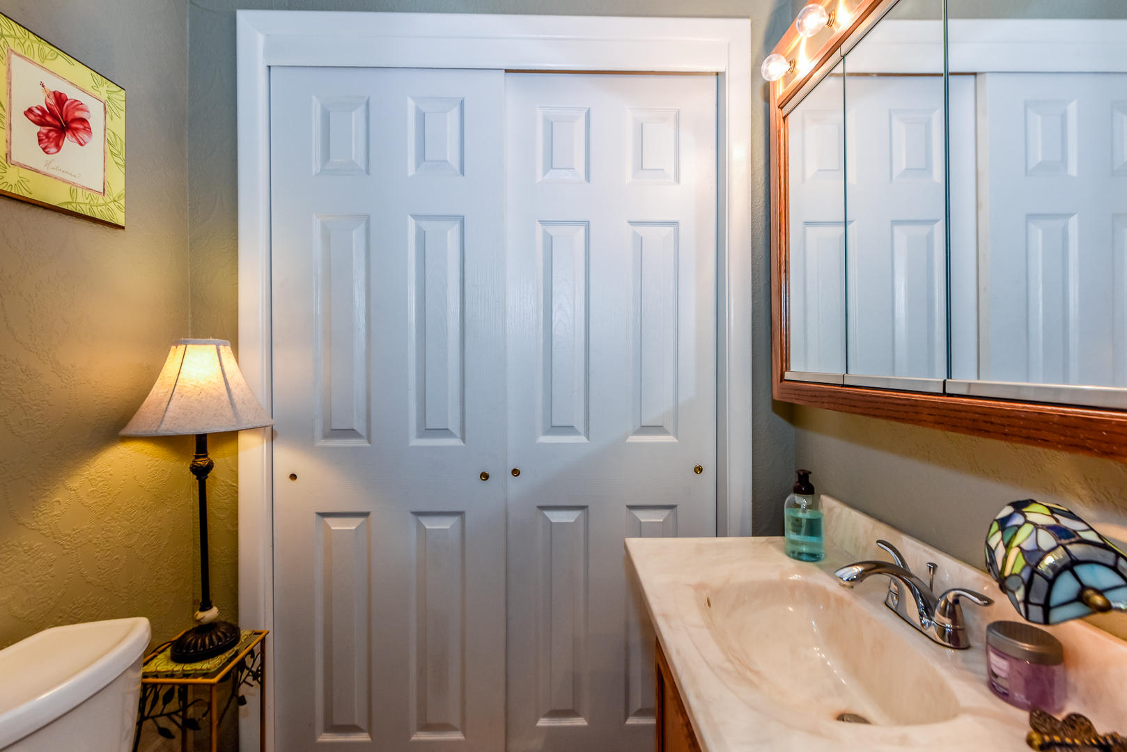 562 West Hunt Road Alcoa, TN 37701 - Photo 9 of 23 HALF BATH OFF LAUNDRY