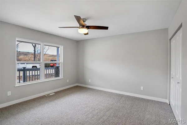 $312,800 | 419 Cloverleaf Drive, Washington, MO 63090