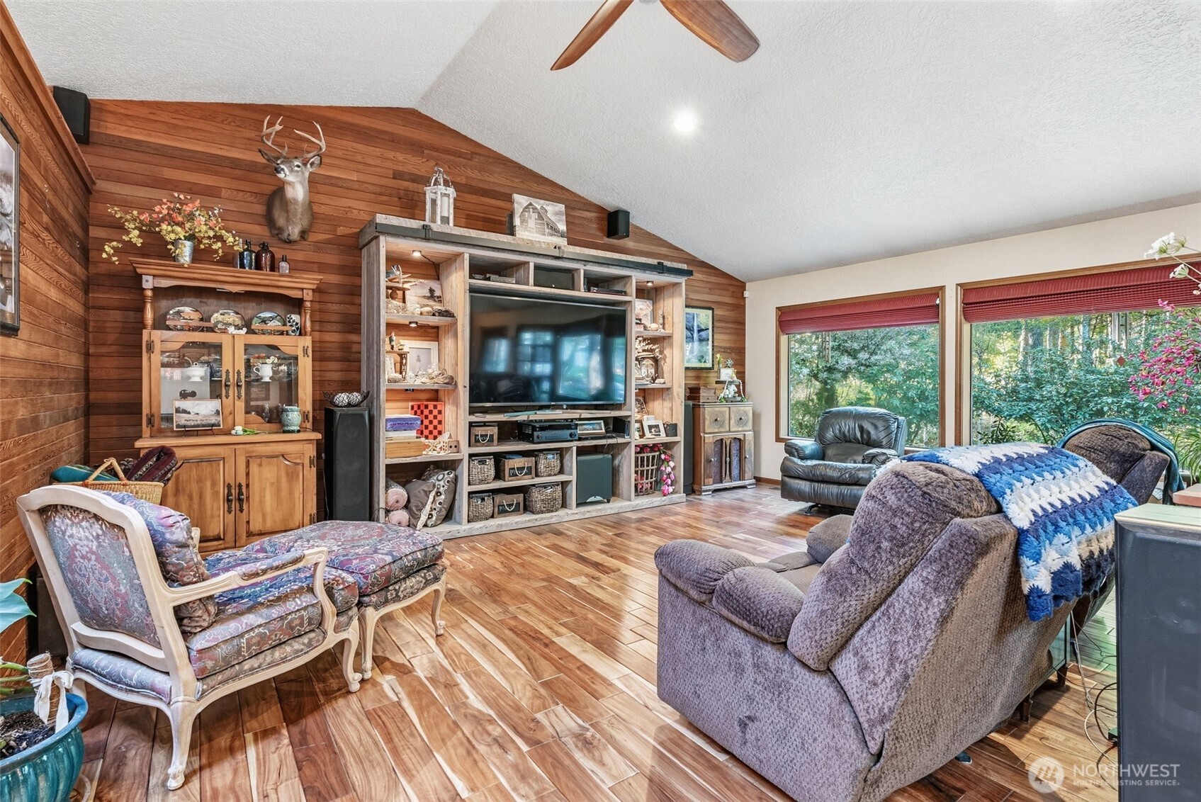 1269 King Road Winlock, WA 98596 - Photo 4 of 33