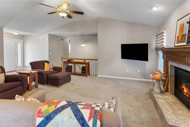 $675,000 | 6611 Quercus Grove Road, Edwardsville, IL 62025