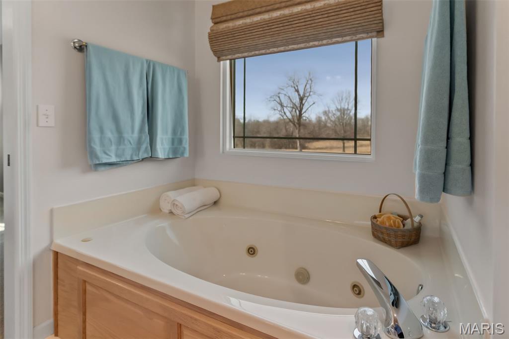 6611 Quercus Grove Road Edwardsville, IL 62025 - Photo 45 of 94 Gallery Image 45