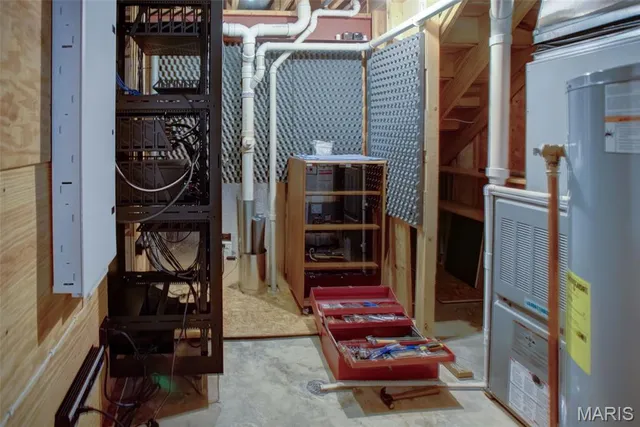 $675,000 | 6611 Quercus Grove Road, Edwardsville, IL 62025