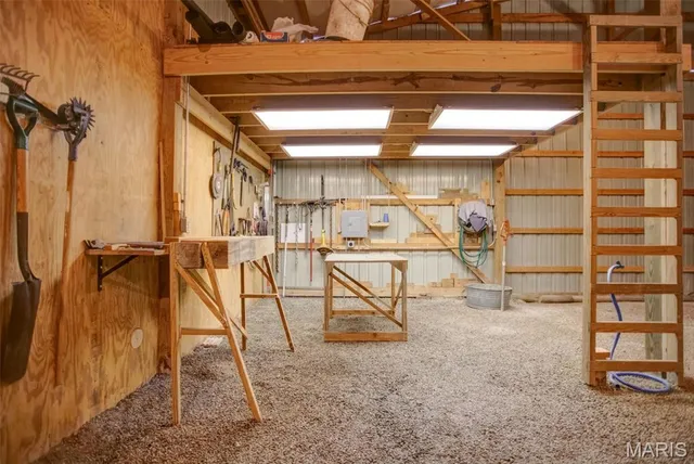 $675,000 | 6611 Quercus Grove Road, Edwardsville, IL 62025