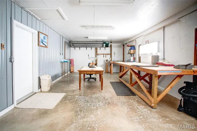 $675,000 | 6611 Quercus Grove Road, Edwardsville, IL 62025