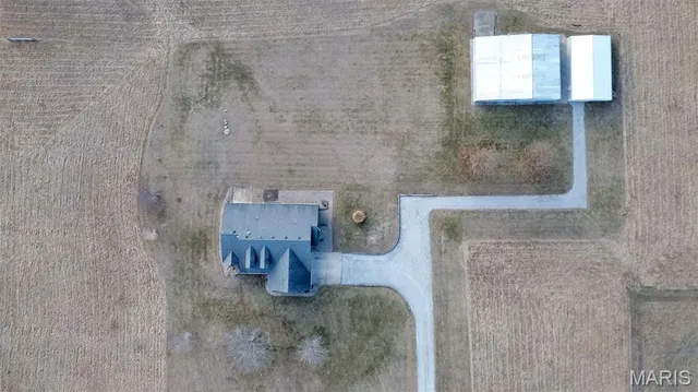 $675,000 | 6611 Quercus Grove Road, Edwardsville, IL 62025