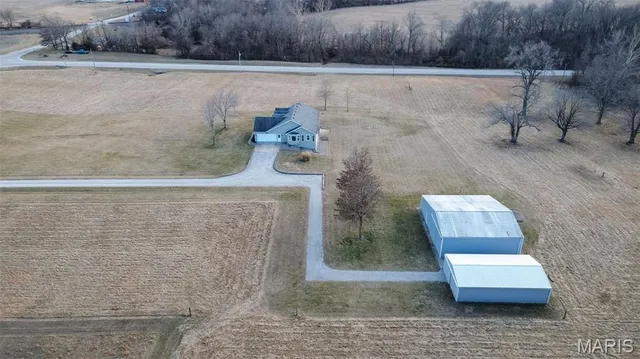 $675,000 | 6611 Quercus Grove Road, Edwardsville, IL 62025