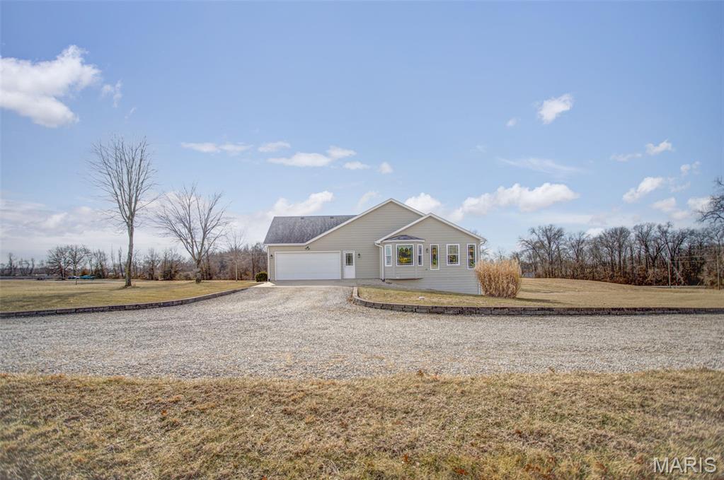 6611 Quercus Grove Road Edwardsville, IL 62025 - Photo 9 of 94 Gallery Image 9