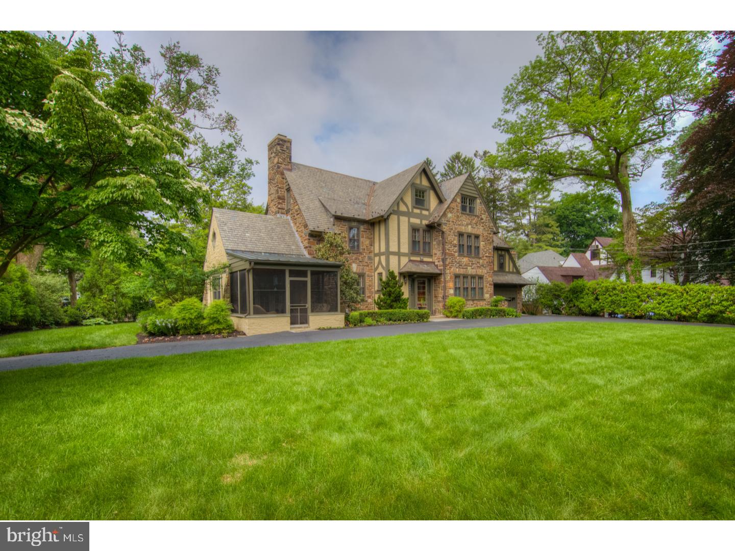 506 Glenmary Lane Wayne, PA 19087 - Photo 2 of 25 Exterior Front