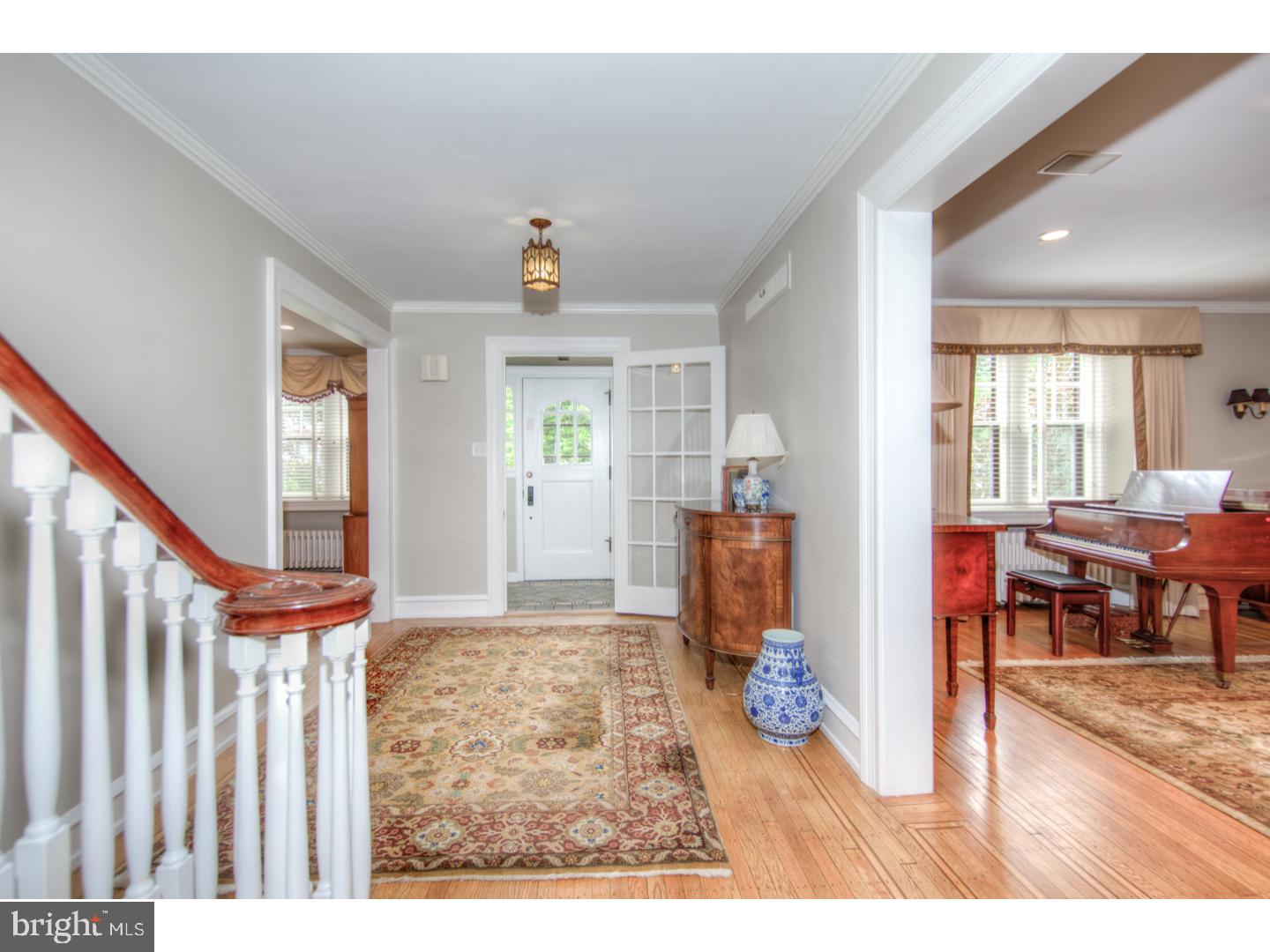 506 Glenmary Lane Wayne, PA 19087 - Photo 6 of 25 Foyer