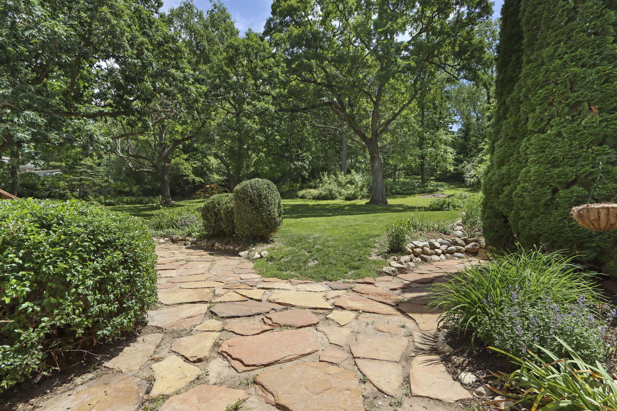 553 Twin Lakes Road Bloomfield, WI 53128 - Photo 35 of 43 yard