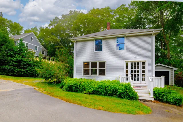 $2,750,000 | 5 Graves Lane, Mount Desert, ME 04662