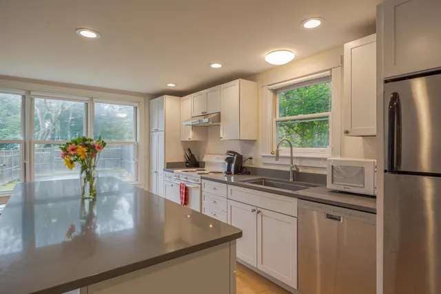 $2,750,000 | 5 Graves Lane, Mount Desert, ME 04662