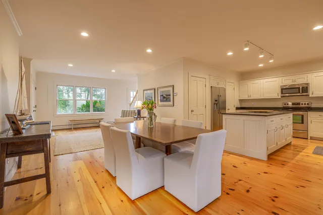 $2,750,000 | 5 Graves Lane, Mount Desert, ME 04662