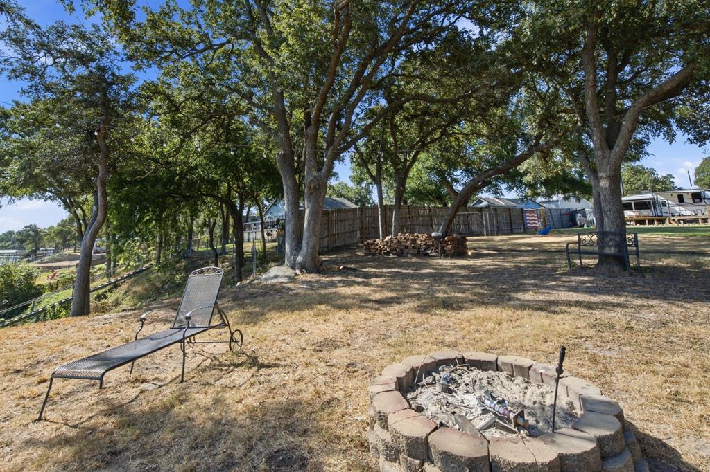7170 Briar Road, Unit 1 Azle, TX 76020 - Photo 12 of 21 Gallery Image 12