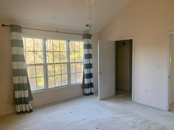 $2,275 | 110 Park Oaks Court, Cary, NC 27519