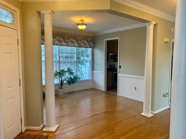 $2,275 | 110 Park Oaks Court, Cary, NC 27519