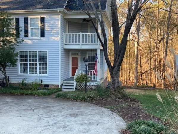 $2,275 | 110 Park Oaks Court, Cary, NC 27519