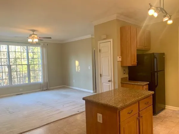 $2,275 | 110 Park Oaks Court, Cary, NC 27519