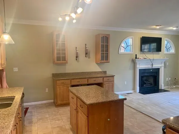 $2,275 | 110 Park Oaks Court, Cary, NC 27519