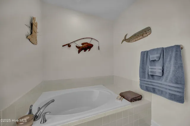 $250,000 | 404 Sunset Oaks Lane, Sunset Beach, NC 28468