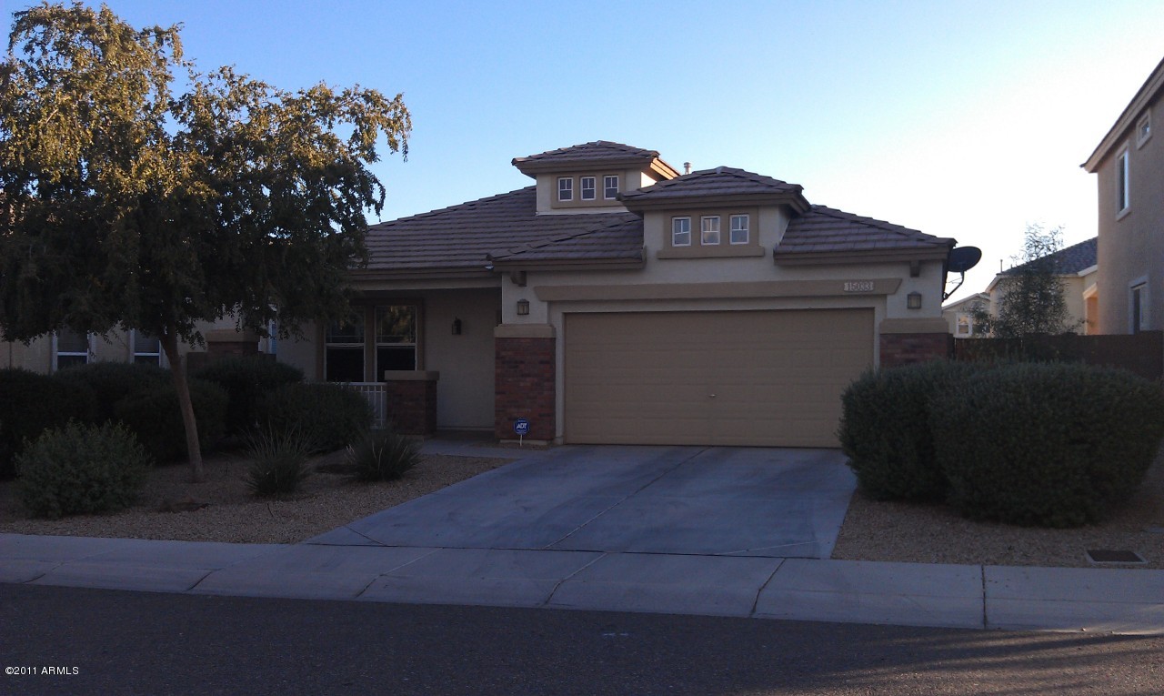 15033 West Bloomfield Road Surprise, AZ 85379 - Photo 2 of 3 2 Front