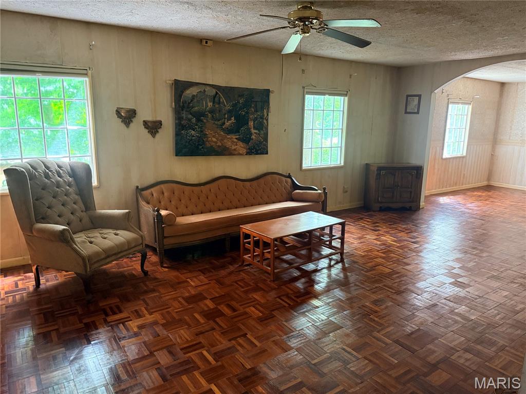 2403 State Rte F Innsbrook, MO 63390 - Photo 8 of 14