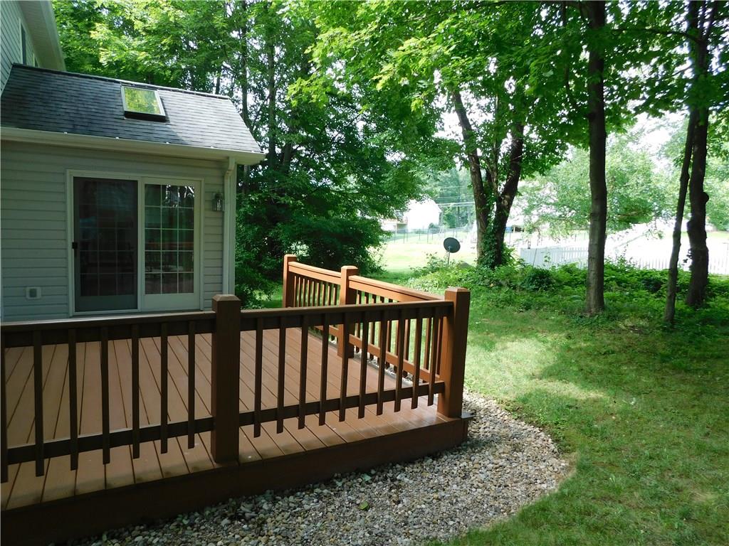 410 Deer Run Road Slippery Rock, PA 16057 - Photo 4 of 24 Back deck