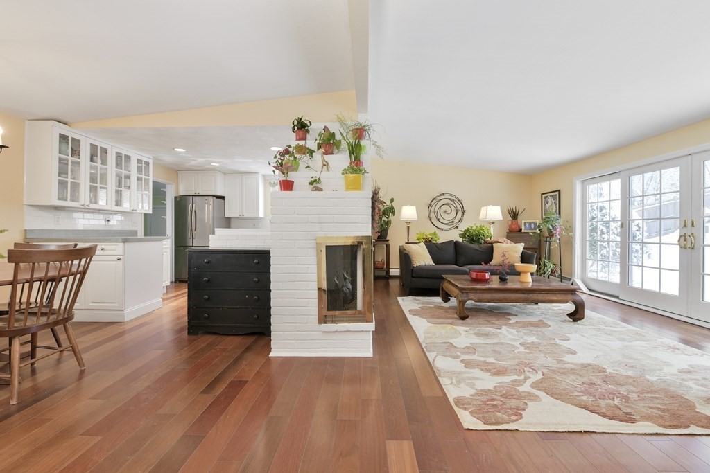 7 Andover Road Beverly, MA 01915 - Photo 6 of 25 Gallery Image 6