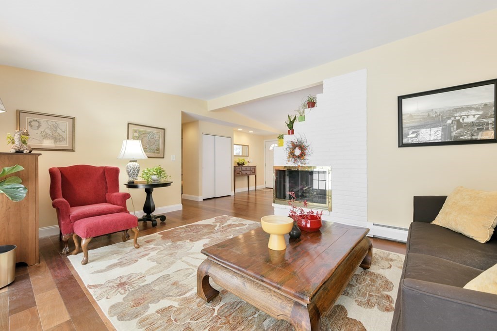 7 Andover Road Beverly, MA 01915 - Photo 8 of 25 Gallery Image 8