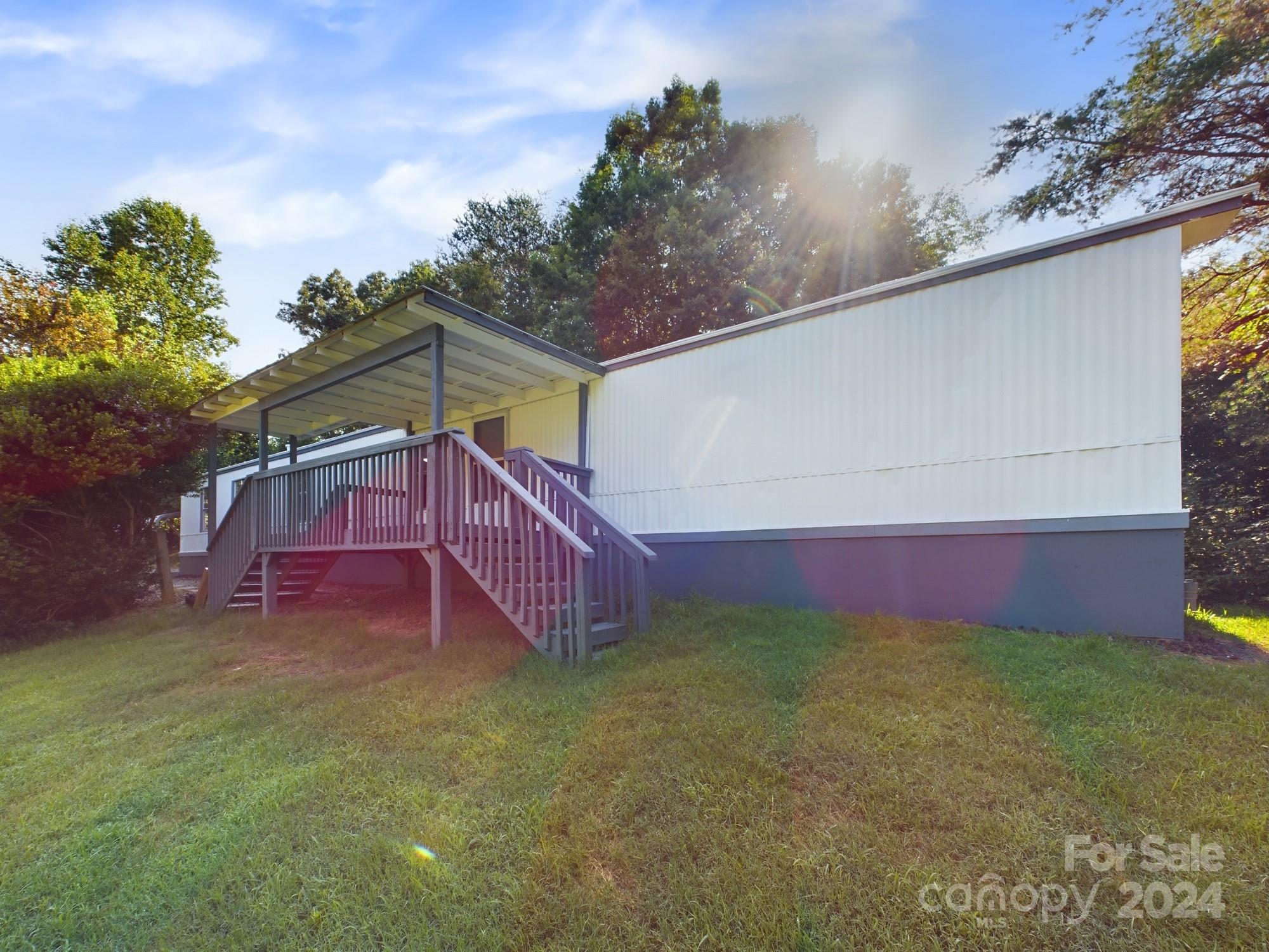 2135 Icard Ridge Road Taylorsville, NC 28681 - Photo 1 of 27 Gallery Image 1