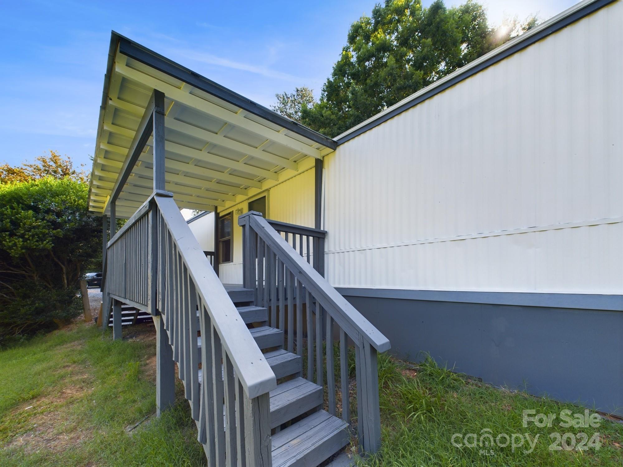 2135 Icard Ridge Road Taylorsville, NC 28681 - Photo 8 of 27 Gallery Image 8