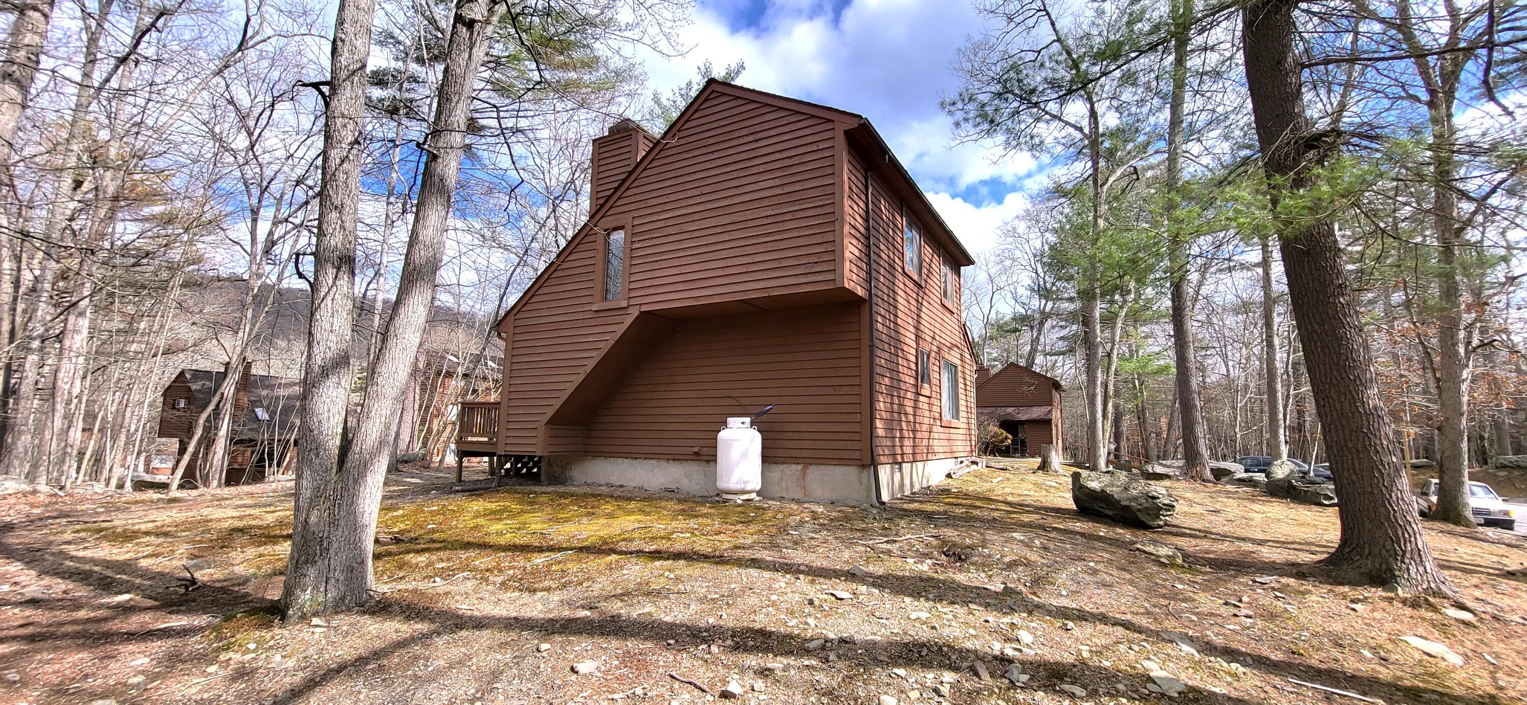 264 Bristol Way Bushkill, PA 18324 - Photo 22 of 24 a view of a house with snow on the road