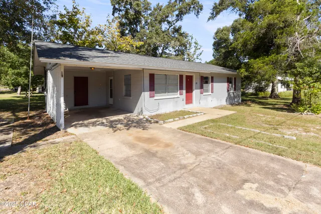 $142,500 | 540 4th Street, Chipley, FL 32428