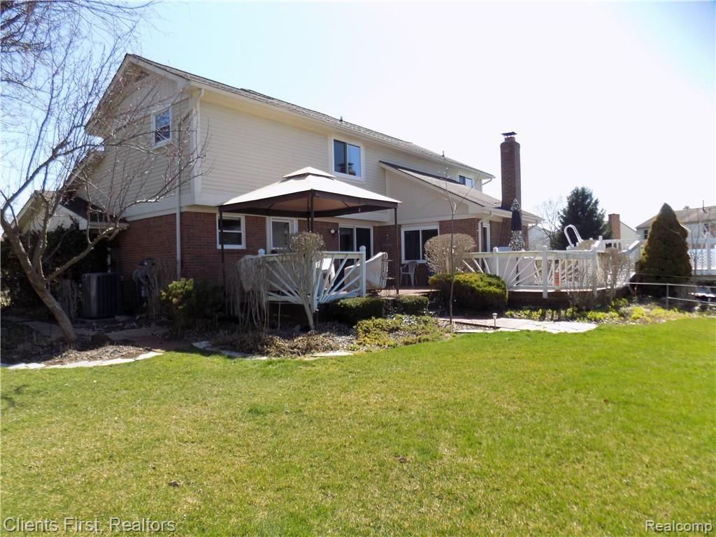 46823 Doubletree Road Canton, MI 48187 - Photo 58 of 74 DECK