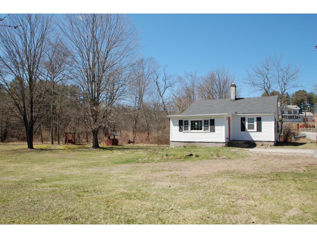 406 Riverdale Road Weare, NH 03281 - Photo 3 of 24