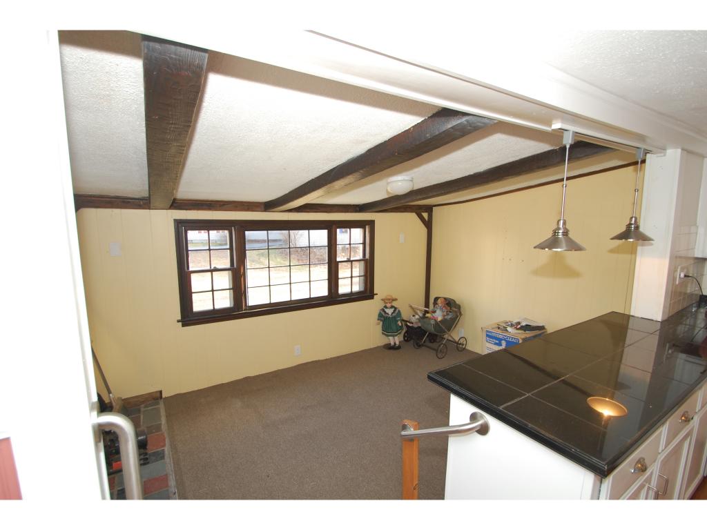 406 Riverdale Road Weare, NH 03281 - Photo 7 of 24