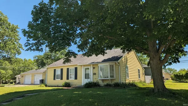 $184,900 | 1010 Catalina Avenue, Fort Wayne, IN 46825