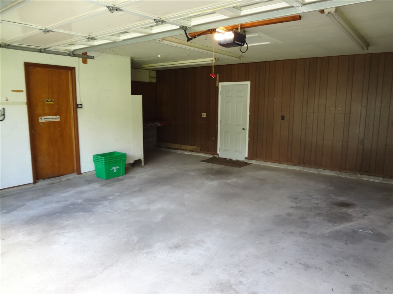 1718 Gregory Farm Village Rochester, IN 46975 - Photo 12 of 26