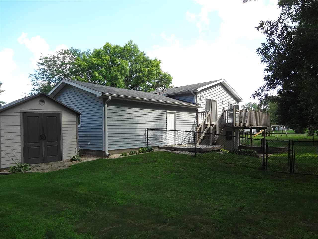 1718 Gregory Farm Village Rochester, IN 46975 - Photo 6 of 26