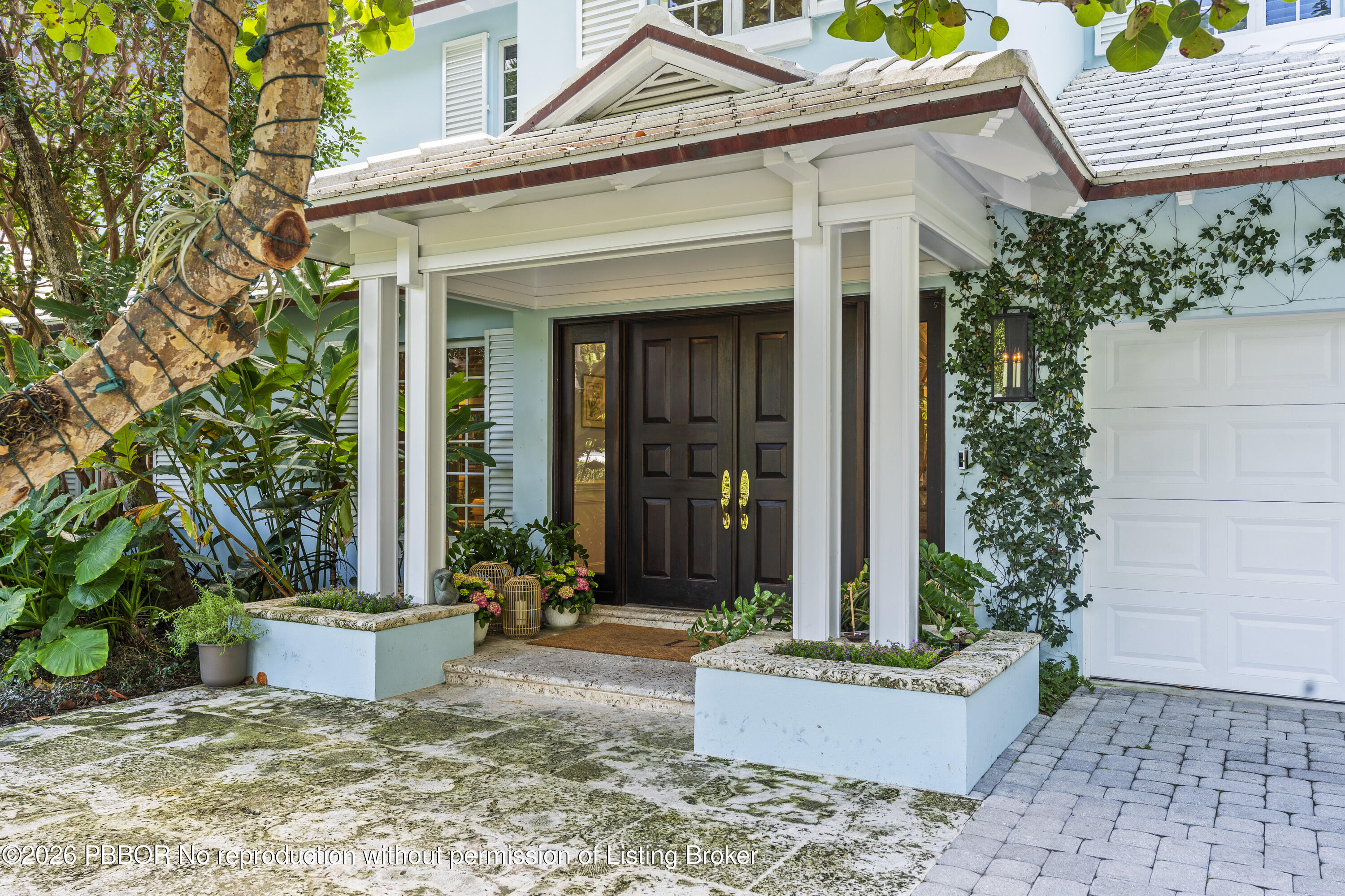 156 Dolphin Road Palm Beach, FL 33480 - Photo 3 of 21 a front view of a house