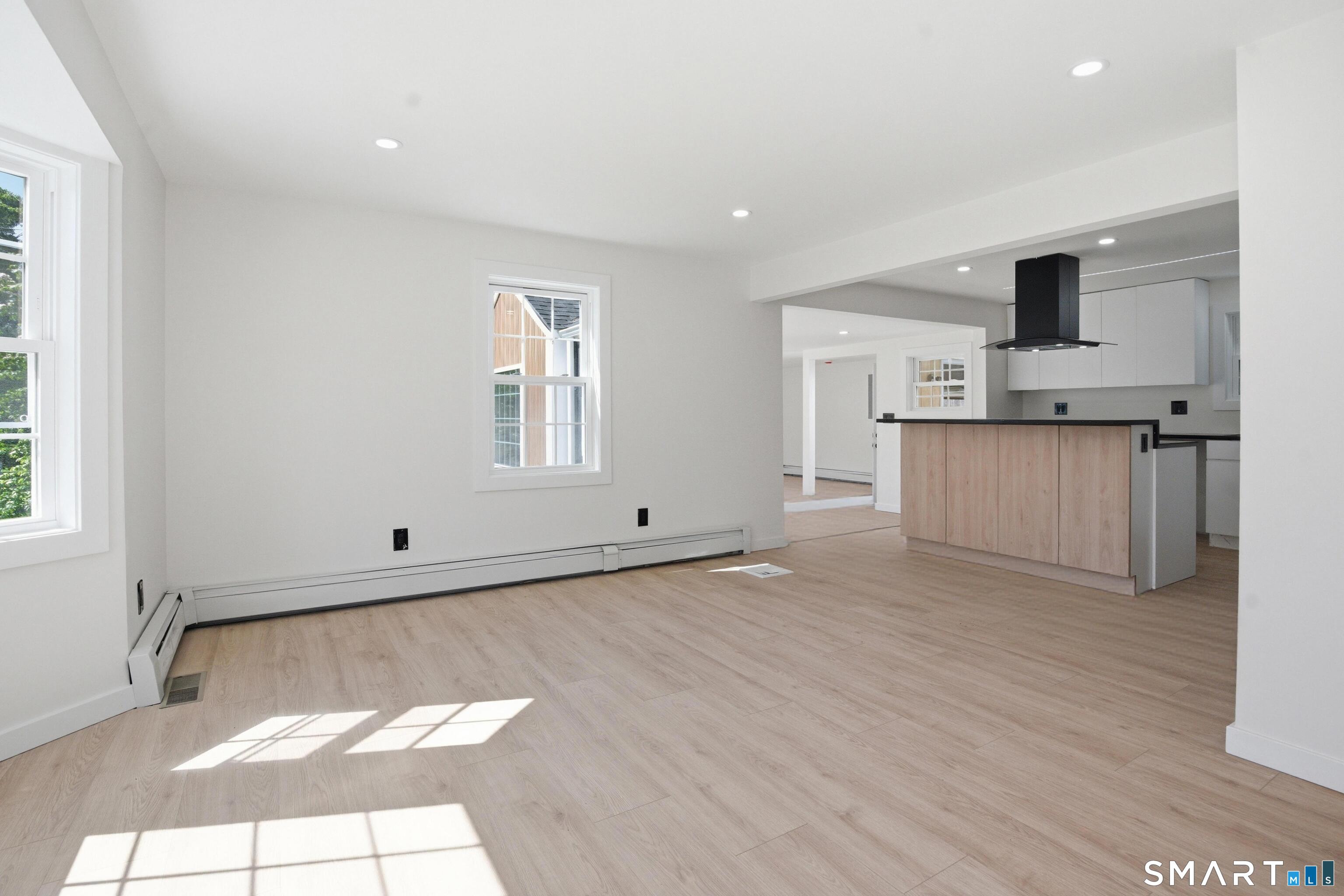 1646 Jennings Road Fairfield, CT 06824 - Photo 23 of 40
